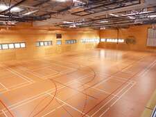 Sporthalle Hinter den Gärten Innen